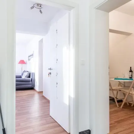 Apartment Palma -studio With Balcony And Sea View Mali